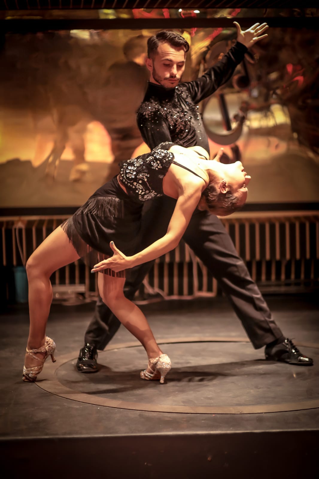 BOSPHORUS DINNER CRUISE & TURKISH NIGHT SHOW (PREMIUM VIP TABLE WITH VIP MENU)