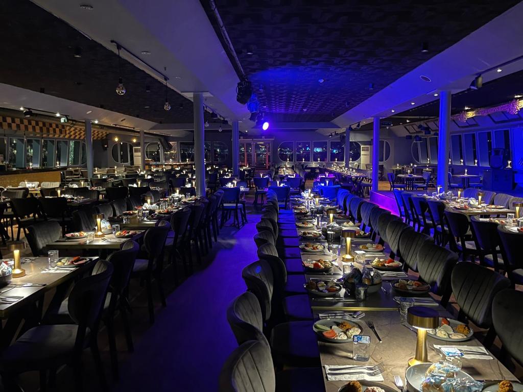 Bosphorus Cruise - Standard Backside Table ( Unlimited Soft Drinks + Dinner + Hotel Transfer )